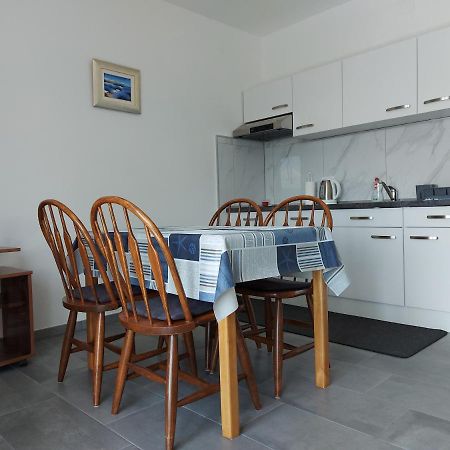 Apartmani Mare 노비비노돌스키 외부 사진