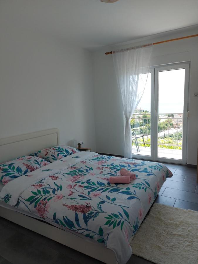 Apartmani Mare 노비비노돌스키 외부 사진